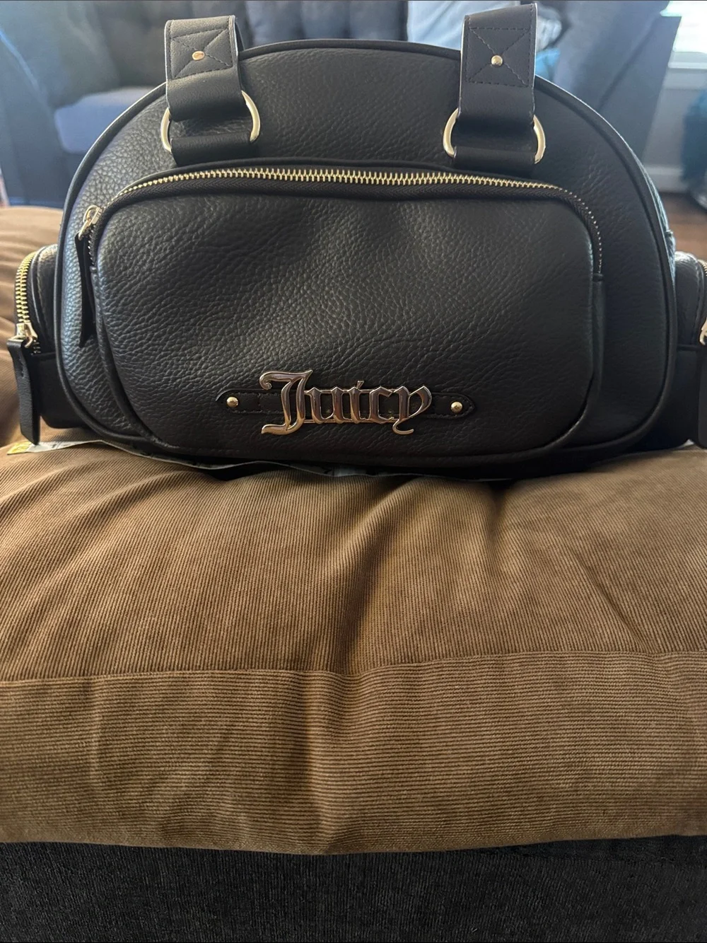 Adorable Juicy Couture Black/Brown Pebble Leather Duffel with Gold Hardware